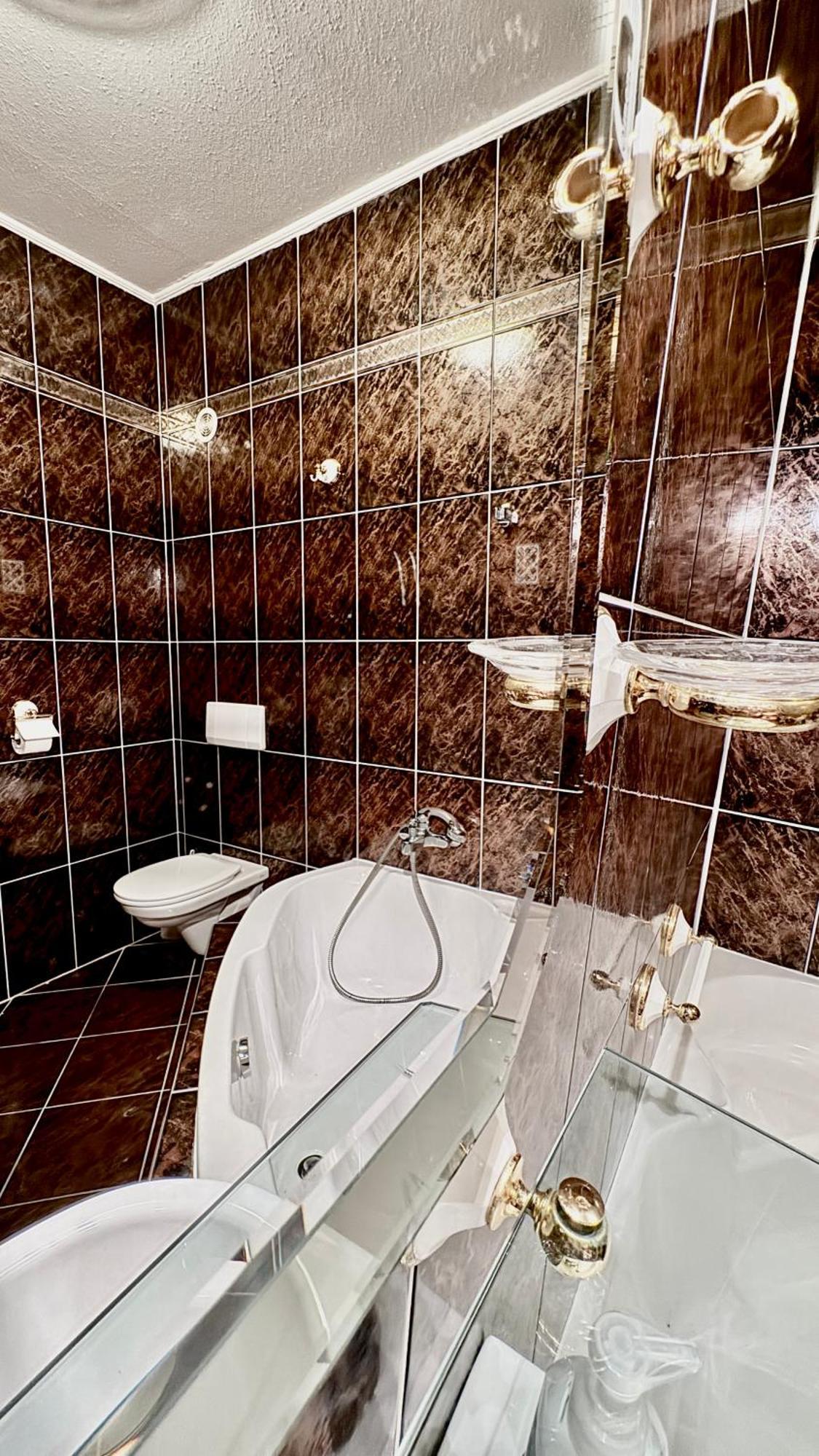 5 Haloszobas Wellness Vip House - Privat Medence Siofok Luaran gambar